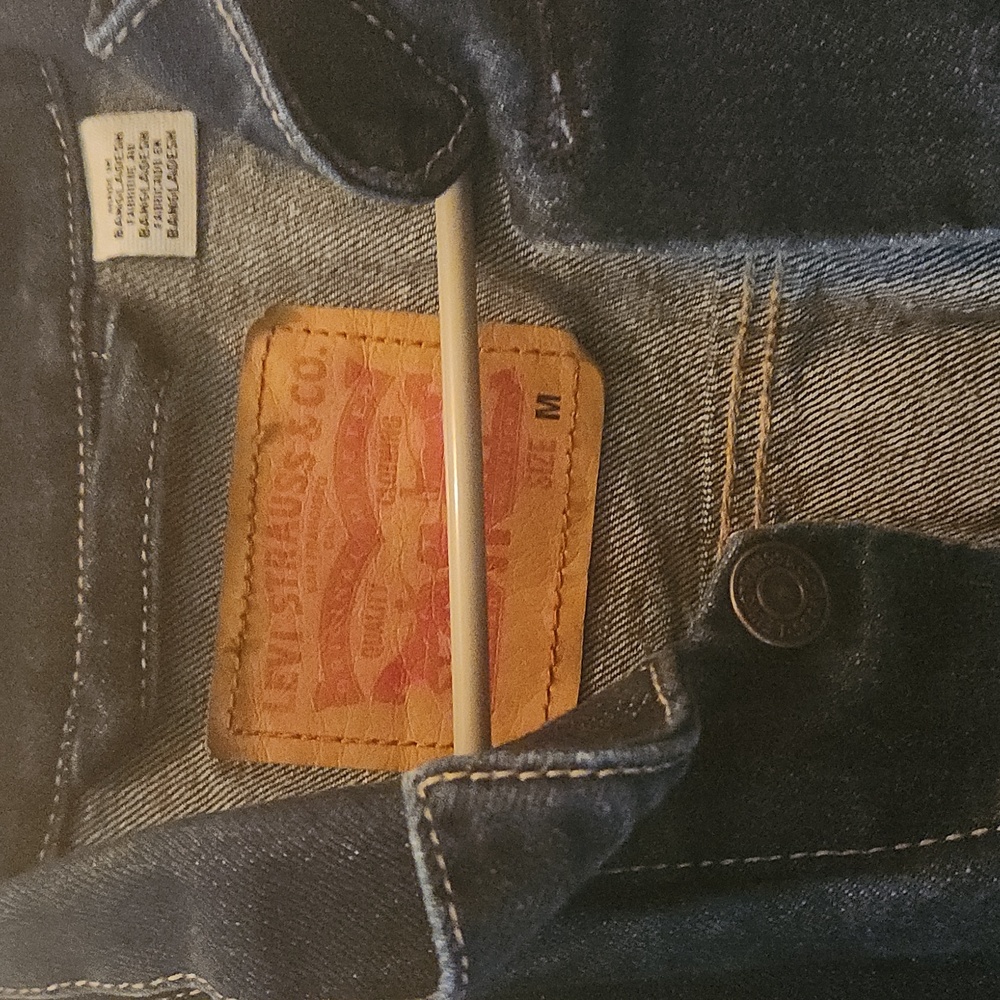 Jean jacket - Picture 2 of 2